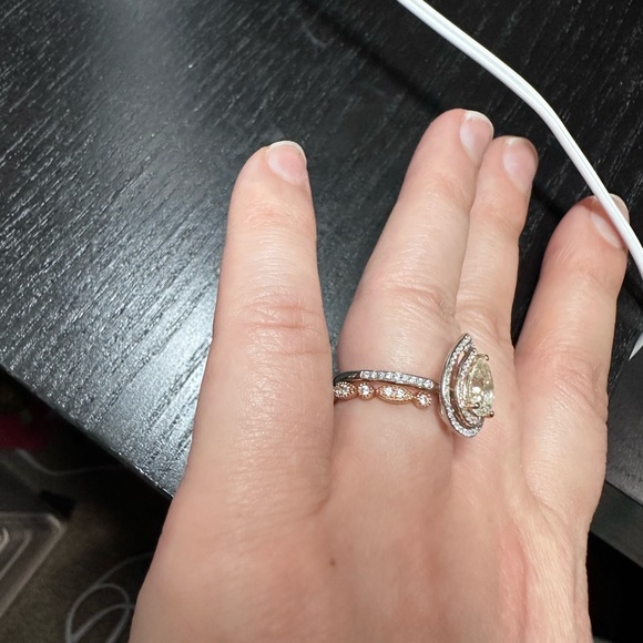 Wedding band 14K rose gold with simulated diamonds - Picture 5 of 5